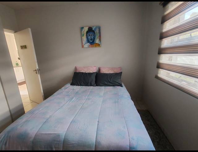 1 BEDROOM FLAT TO LET IN CALEDON ESTATE